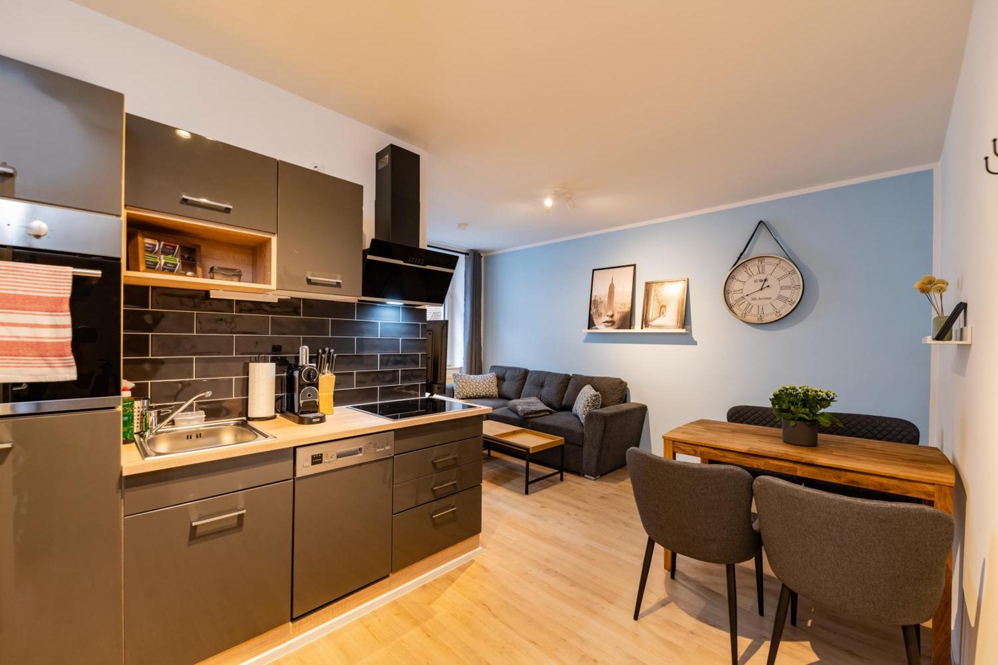 Appartement Sweethome - Apartments, Super Zentral, Parkplatz Eisenach