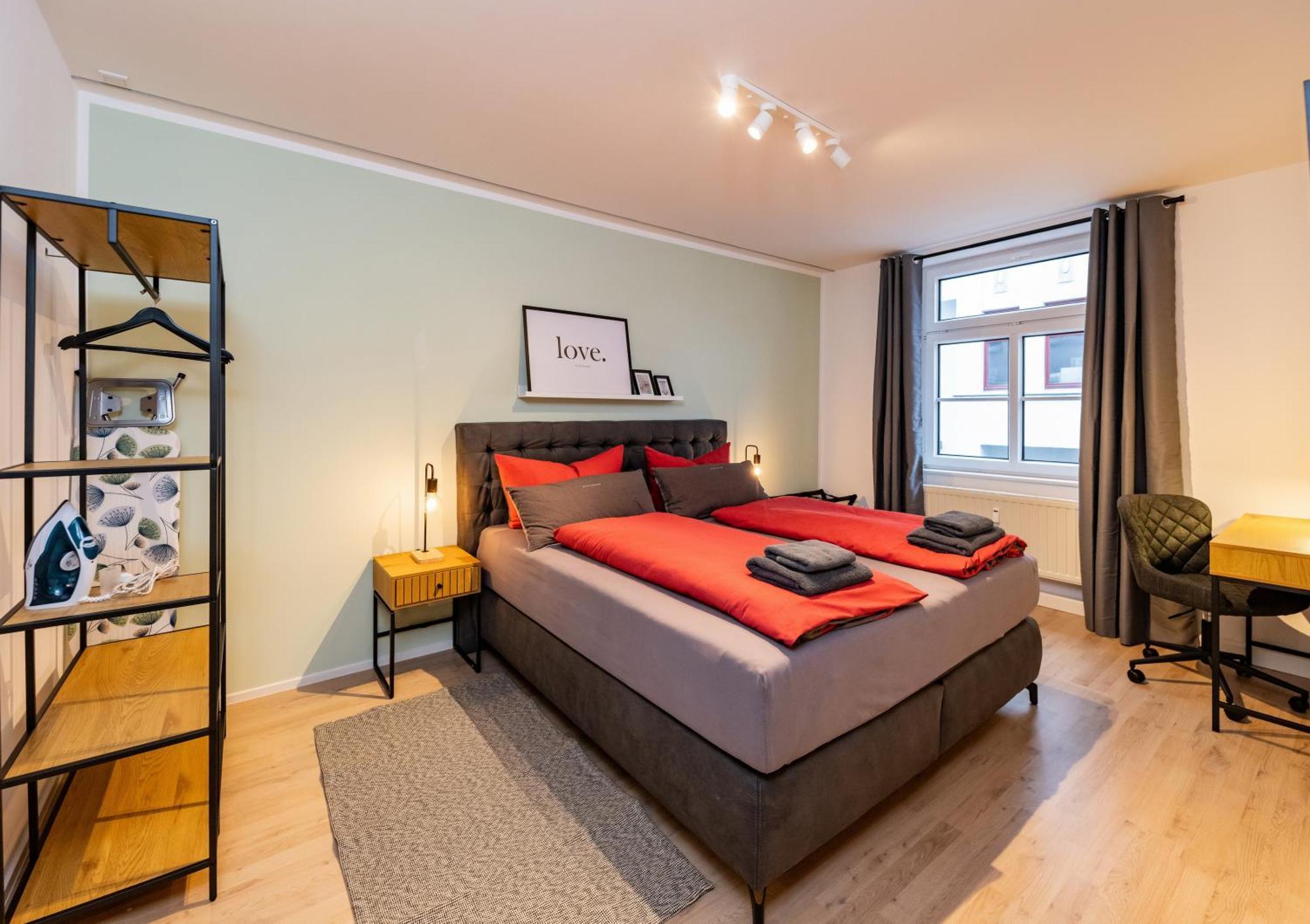 Appartement Sweethome - Apartments, Super Zentral, Parkplatz