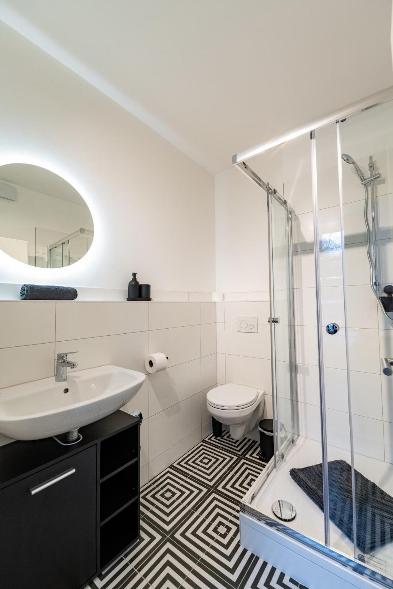 Appartement Sweethome - Apartments, Super Zentral, Parkplatz *